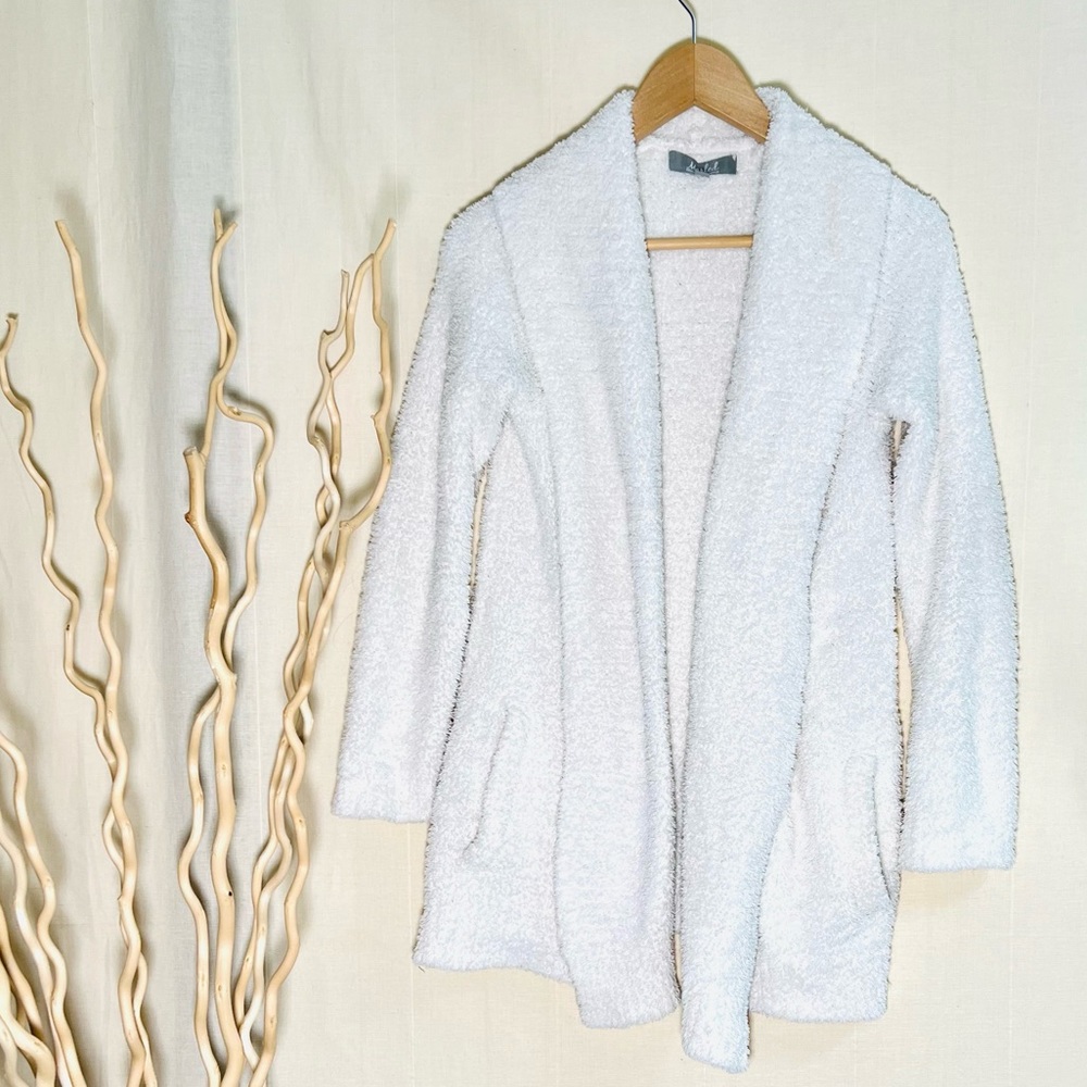 Super Plush Incredibly Fuzzy Soft Sweater Jacket with Pockets White Size…